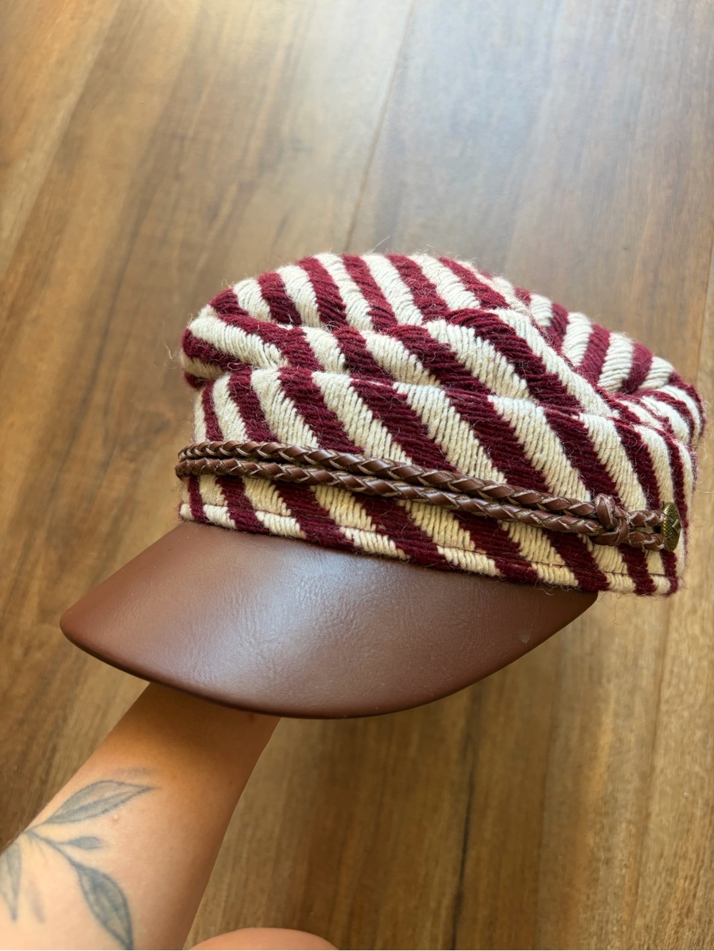 Brixton Albany Cap Burgundy Cream Striped Newsboy Nautical Sailor Hat Y2K - Picture 3 of 9